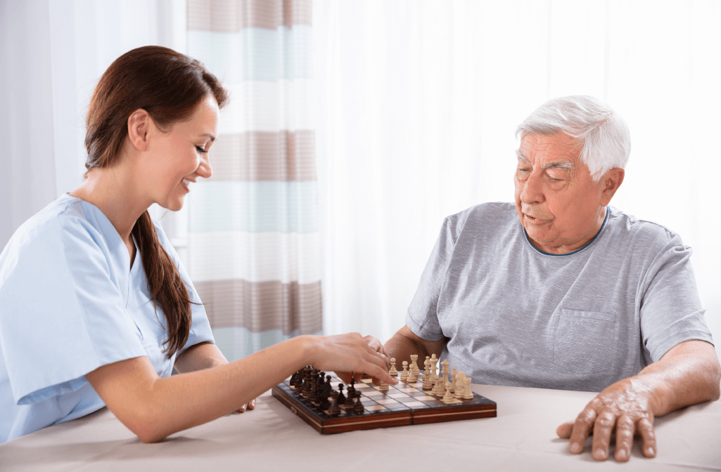 Schachspiel-mit-Betreuerin